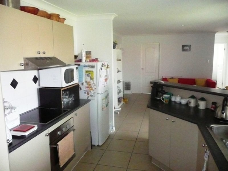 4 Ben Court, Yamanto QLD 4305