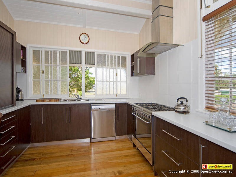 10 Kerwick Street, Redbank QLD 4301