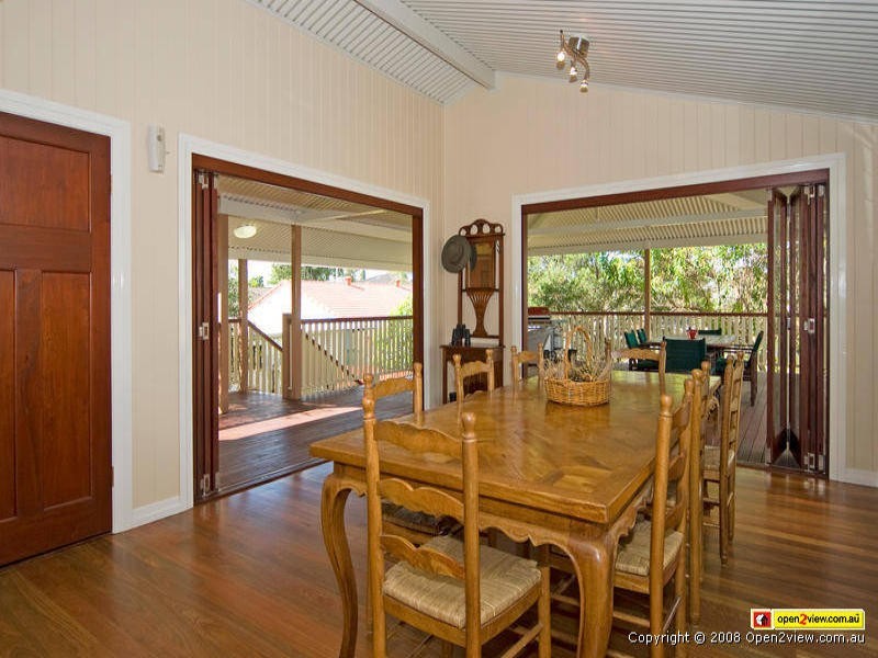 10 Kerwick Street, Redbank QLD 4301
