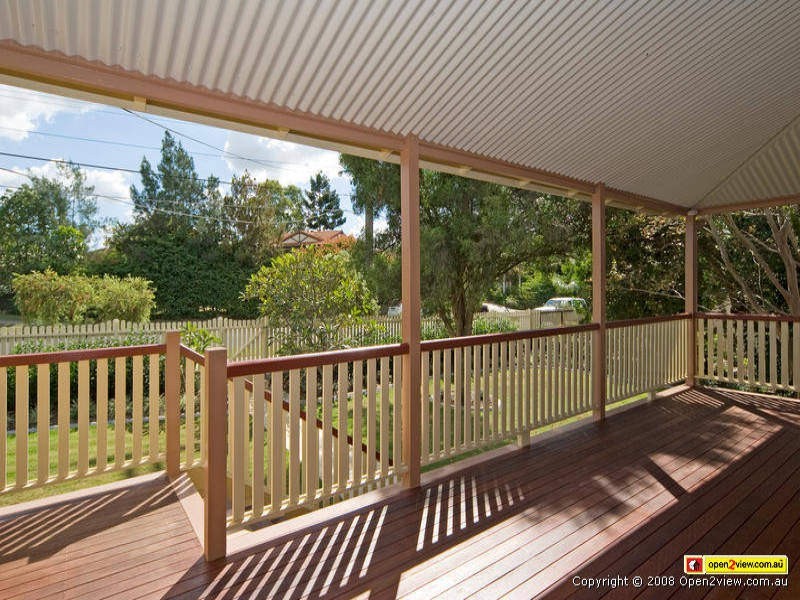 10 Kerwick Street, Redbank QLD 4301