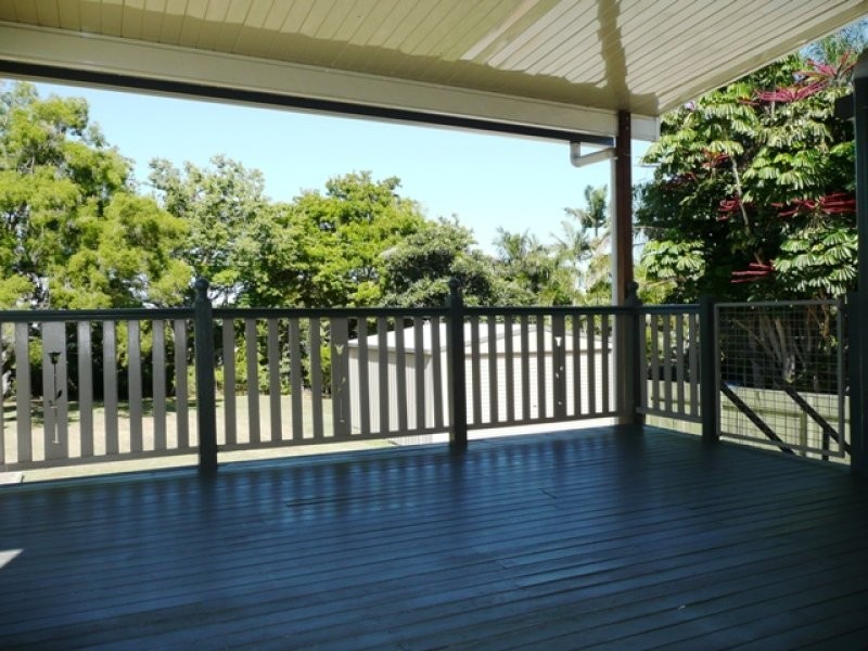 28 Greenham Street, Raceview QLD 4305