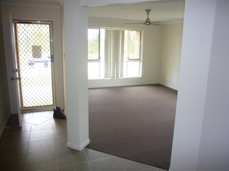 19 Ronayne Court, One Mile QLD 4305