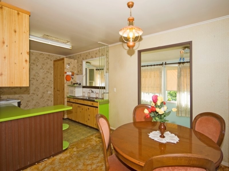 24 Nile Street, Riverview QLD 4303