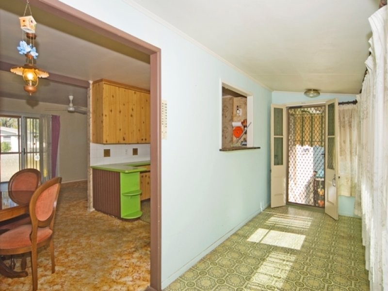 24 Nile Street, Riverview QLD 4303