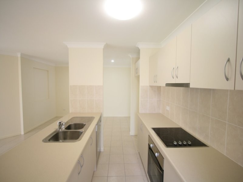 11 Foreman Court, Collingwood Park QLD 4301