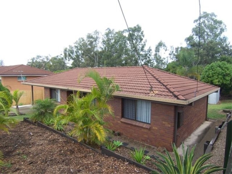 1 Maitland Street, Churchill QLD 4305