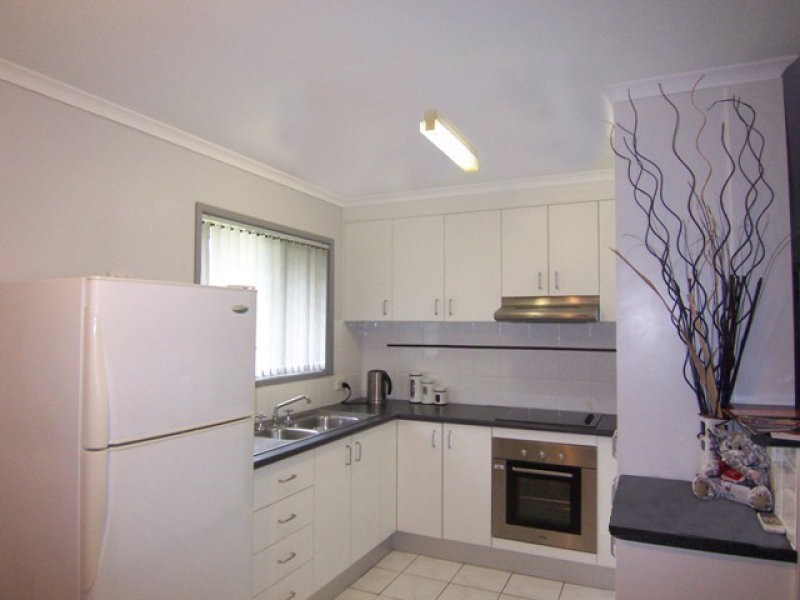 1 Maitland Street, Churchill QLD 4305