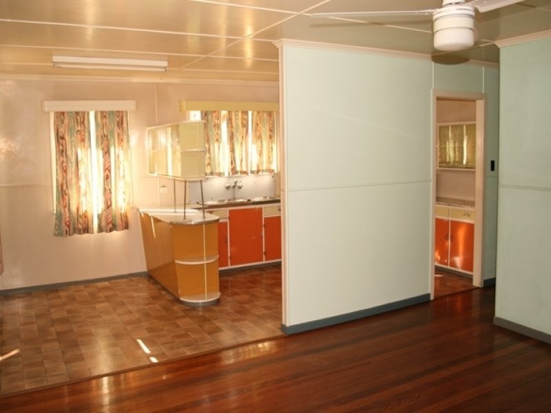 76A Hill Street, North Ipswich QLD 4305