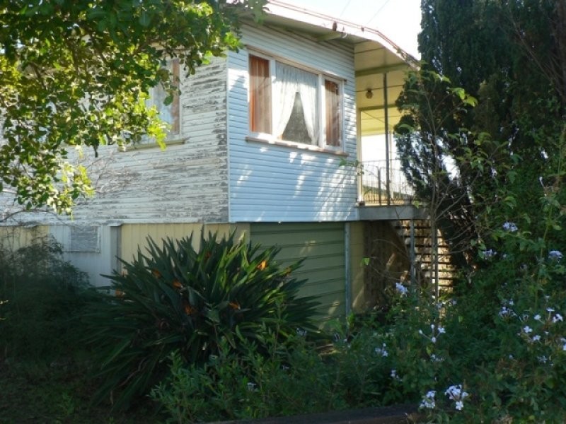 149 Raceview Street, Raceview QLD 4305