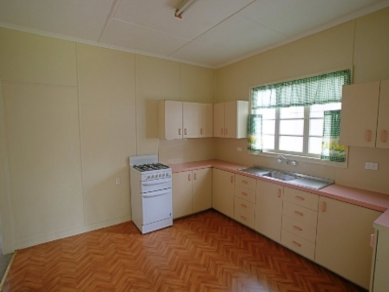 9A Park Street, Ipswich QLD 4305