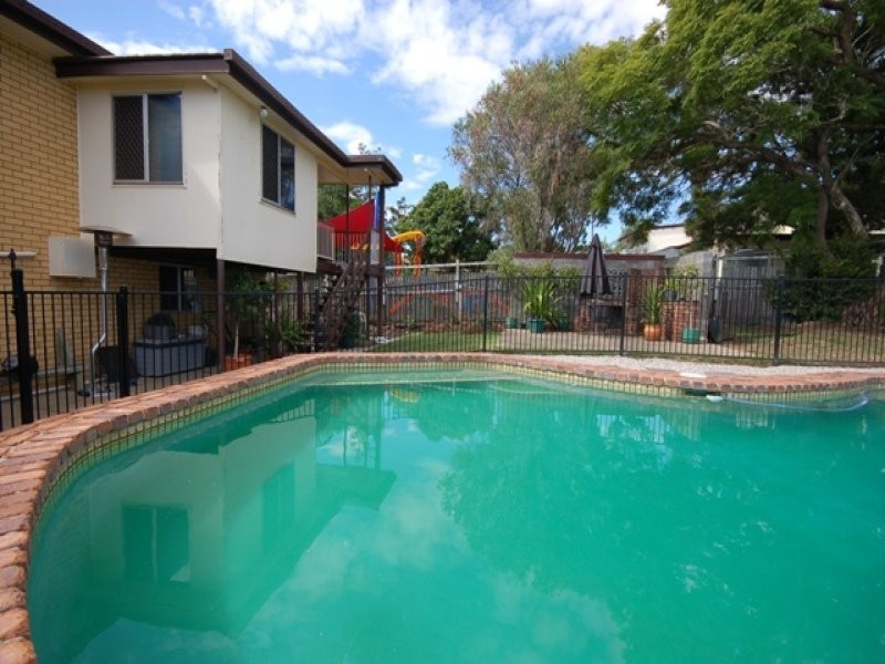 6 Gwendoline Street, Raceview QLD 4305