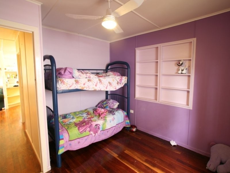 29 Woodford Street, One Mile QLD 4305