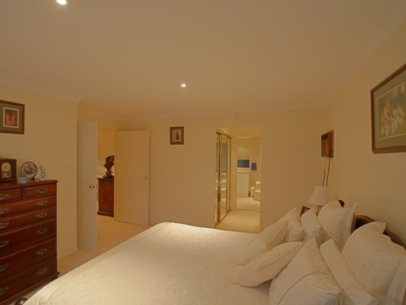 1 St Ives Court, Karana Downs QLD 4306