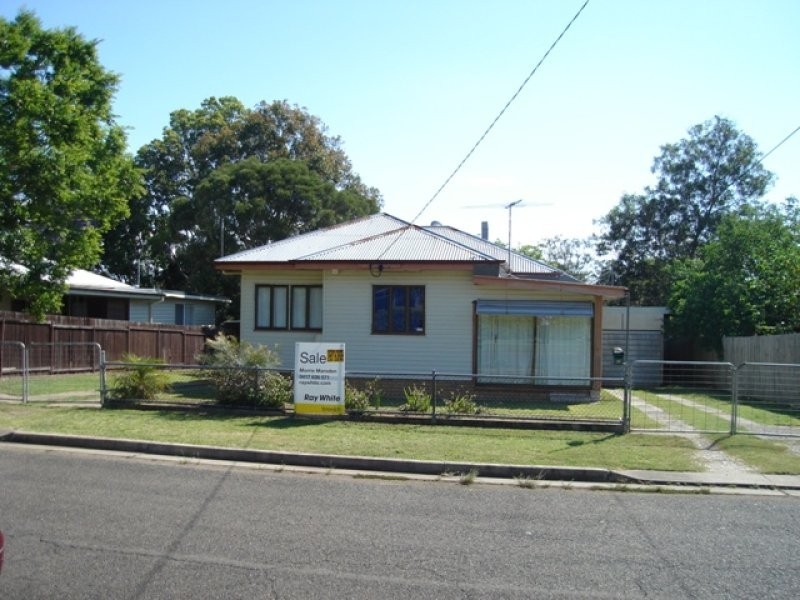 35 Vineyard Street, One Mile QLD 4305