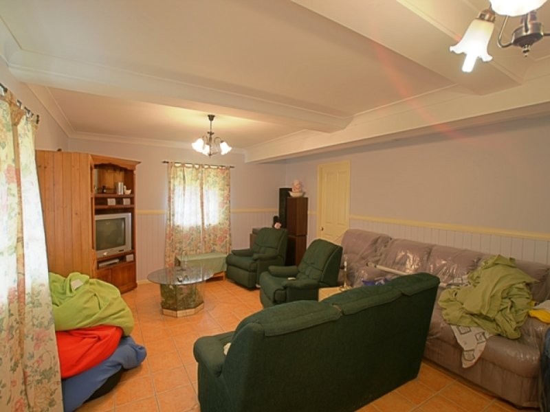 75a West Williams Street, Coalfalls QLD 4305