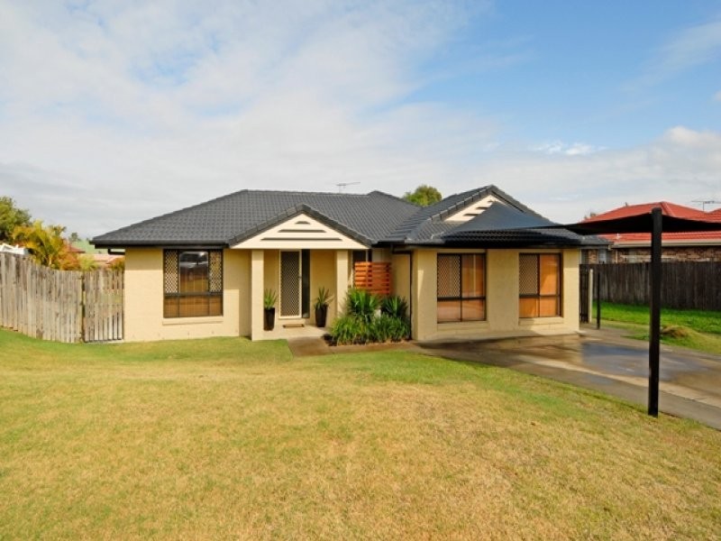 8 Crosby Crescent, Raceview QLD 4305