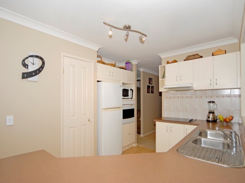 8 Crosby Crescent, Raceview QLD 4305