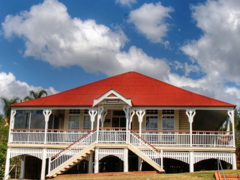 24 Roderick Street, Ipswich QLD 4305