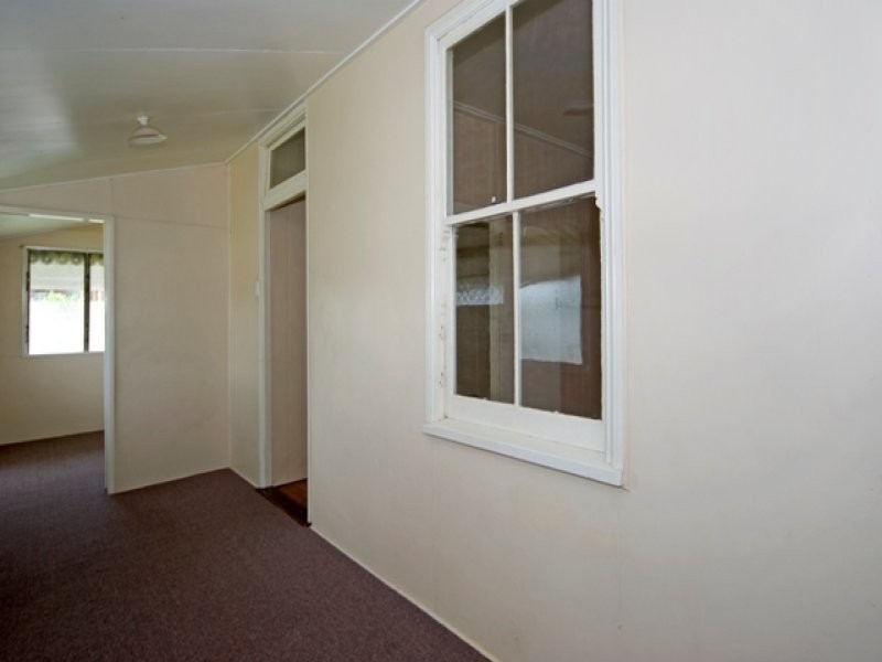 23 Moffatt Street, Ipswich QLD 4305