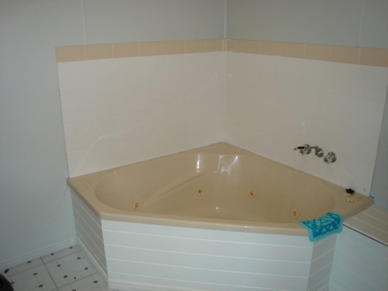 57 Vineyard Street, One Mile QLD 4305