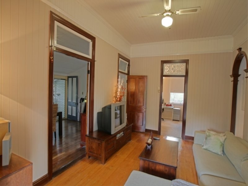 94 Vogel Road, Brassall QLD 4305