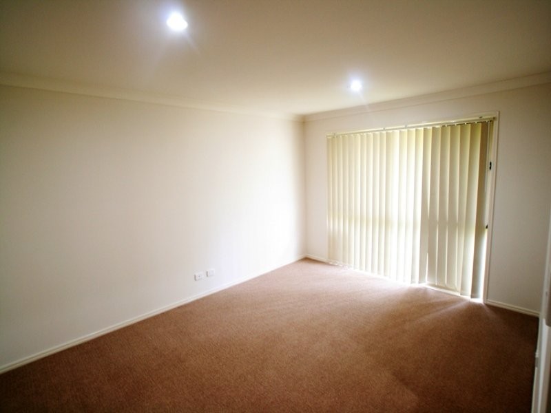 98 Avon Street, Leichhardt QLD 4305