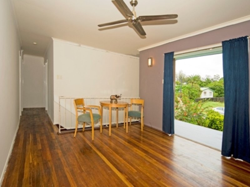 15 Boundary Street, Moores Pocket QLD 4305