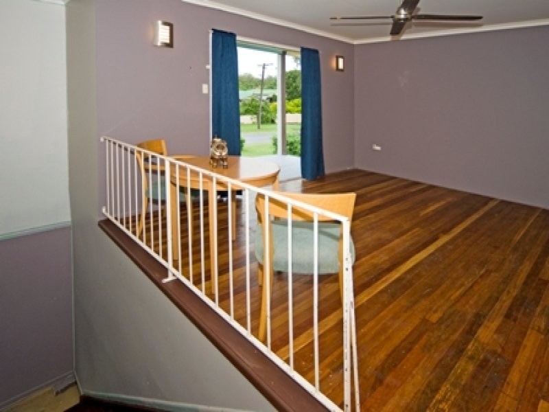 15 Boundary Street, Moores Pocket QLD 4305