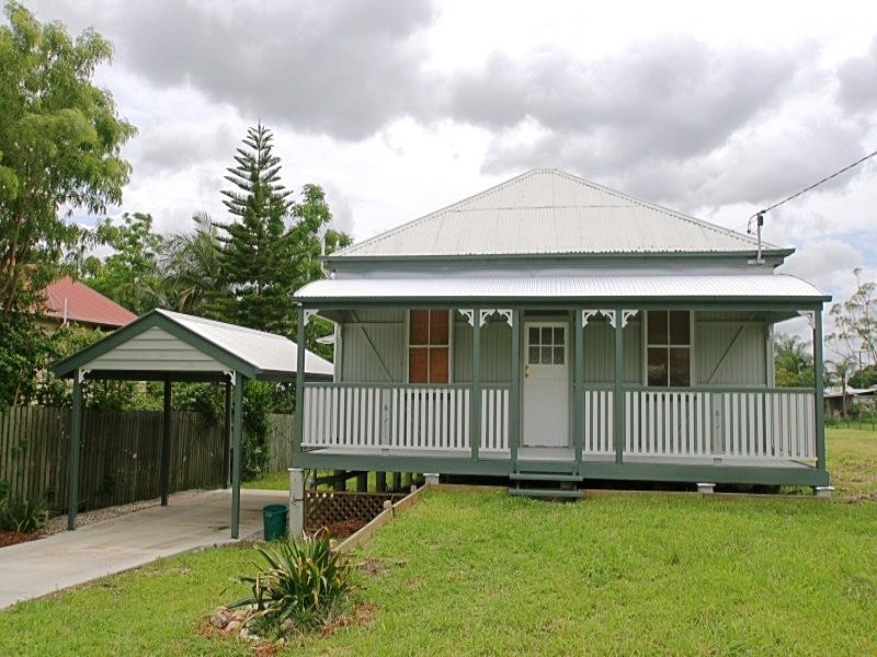 26 Whitehill Road, Newtown QLD 4305
