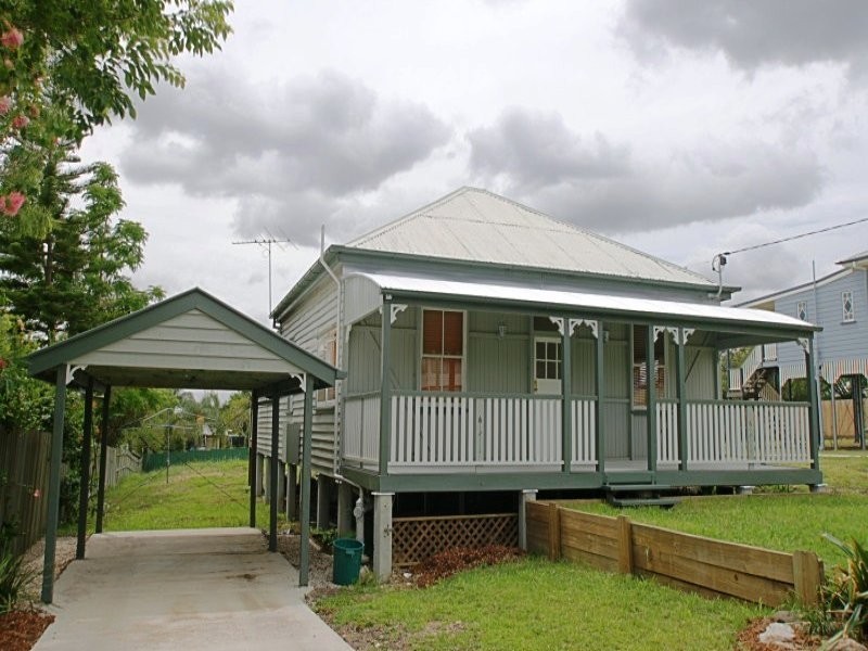 26 Whitehill Road, Newtown QLD 4305