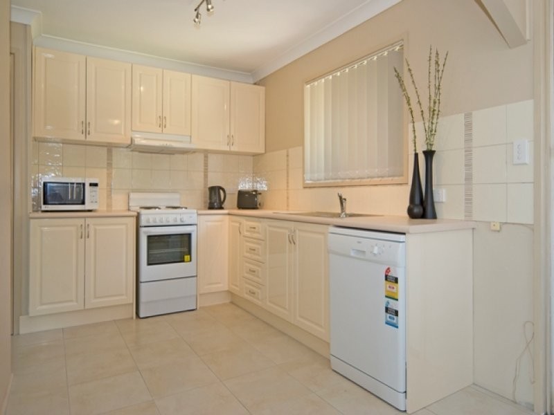 17 McKenzie Street, Bundamba QLD 4304