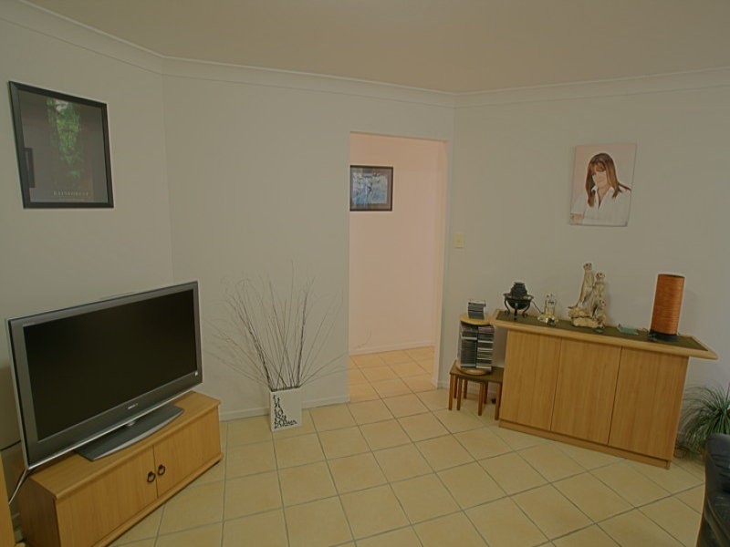 27 Dellvene Crescent, Rosewood QLD 4340