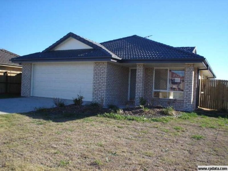 15 Wattle Crescent, Raceview QLD 4305