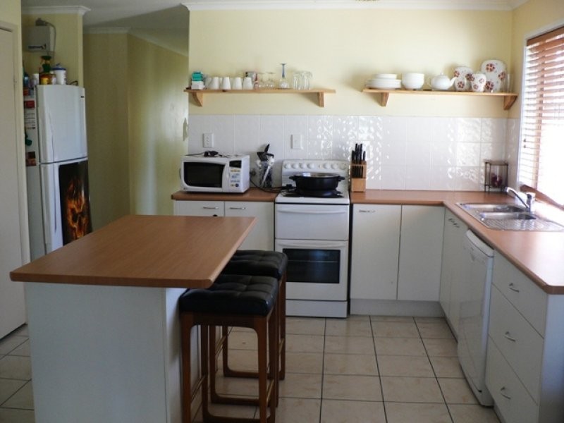 4 Pinto Court, Yamanto QLD 4305