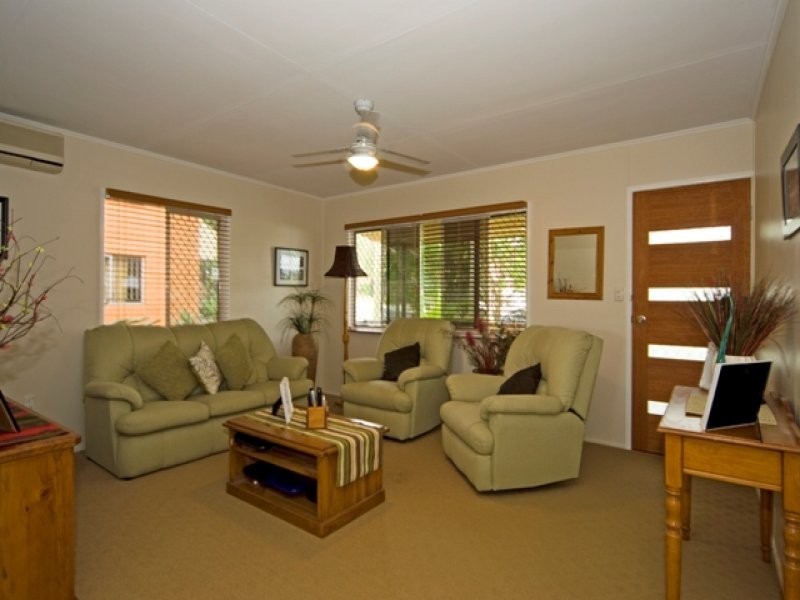 17 Butler Street, Raceview QLD 4305