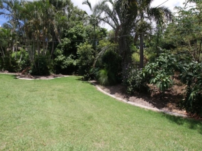 51 Chermside Road, Eastern Heights QLD 4305
