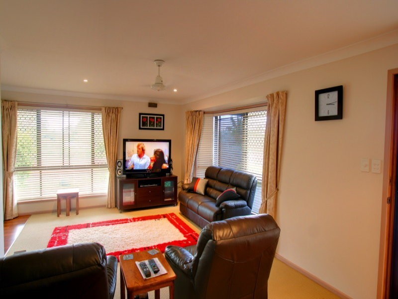 15 Dunoon Court, Karana Downs QLD 4306