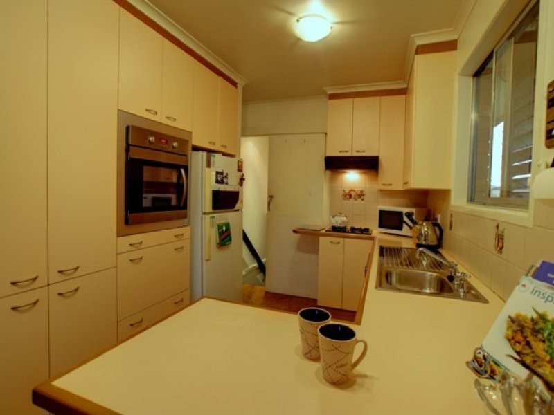 6 Bays Court, Brassall QLD 4305