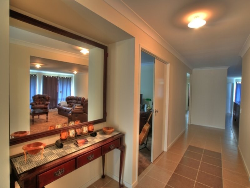 21 Doyle Street, Silkstone QLD 4304