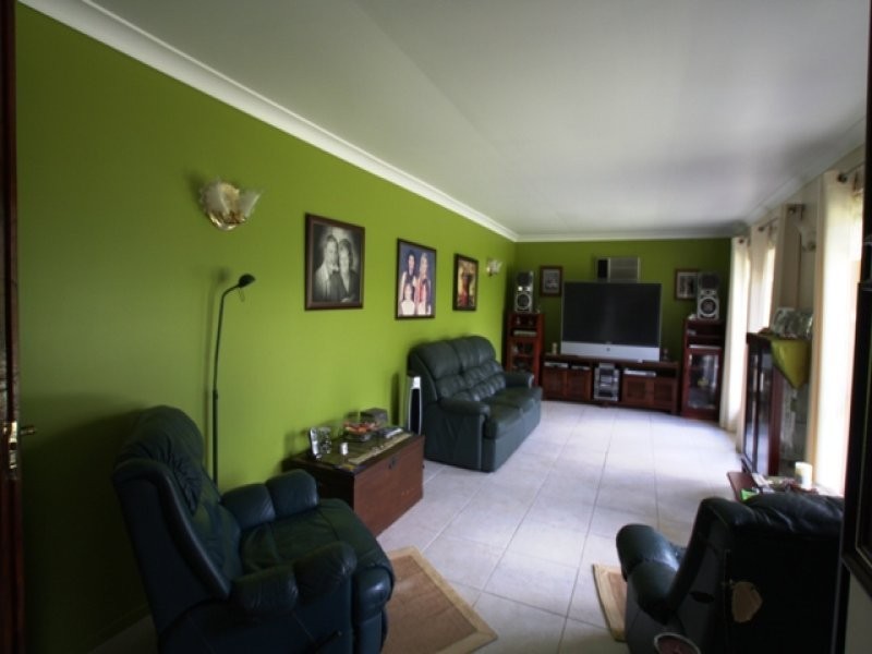 163 Lockyer View Road, Wivenhoe Pocket QLD 4306