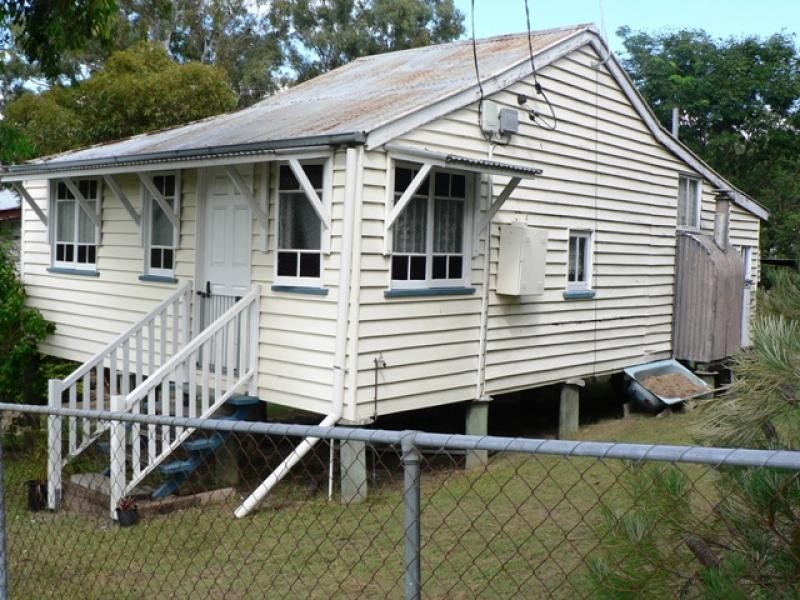 10 Payne Street, North Ipswich QLD 4305