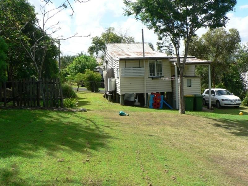10 Payne Street, North Ipswich QLD 4305