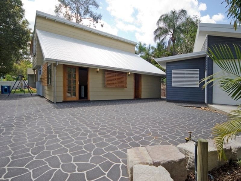 3 Hall Street, North Ipswich QLD 4305