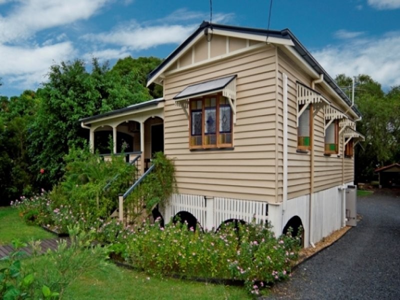 53 Frederick Street, Newtown QLD 4305