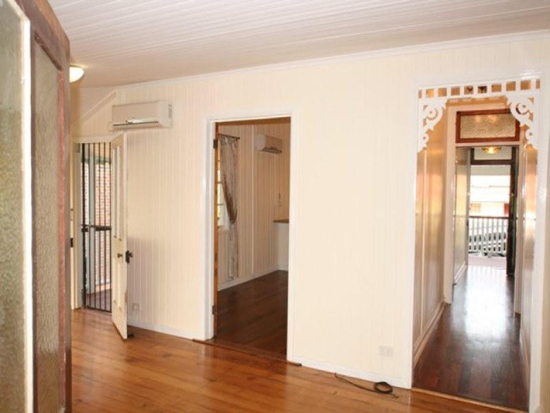 17 Murphy Street, Ipswich QLD 4305