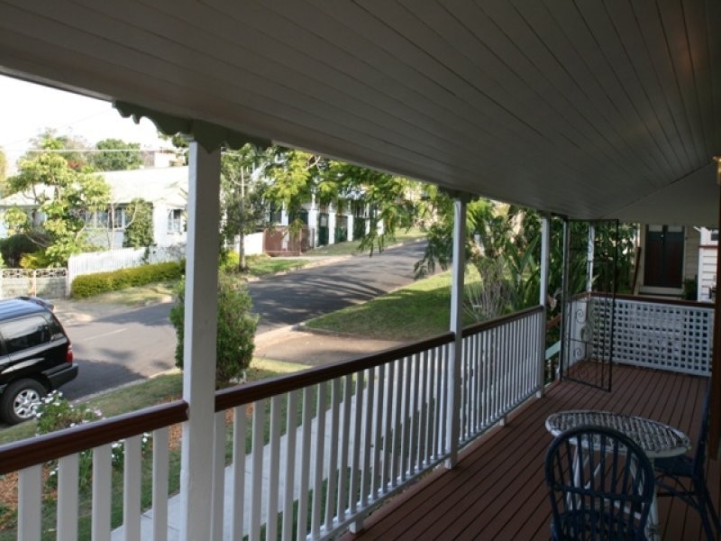 17 Murphy Street, Ipswich QLD 4305