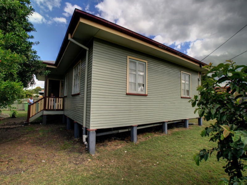 77 Stafford Street, Booval QLD 4304