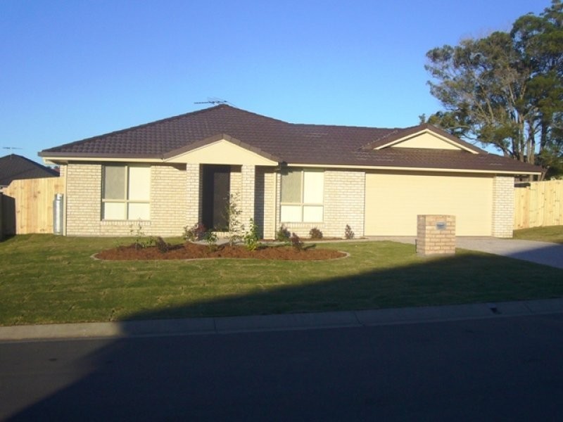 12 Tea Tree Place, Raceview QLD 4305