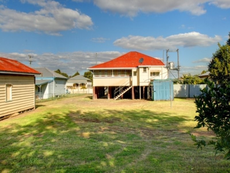 49 Woodford Street, One Mile QLD 4305