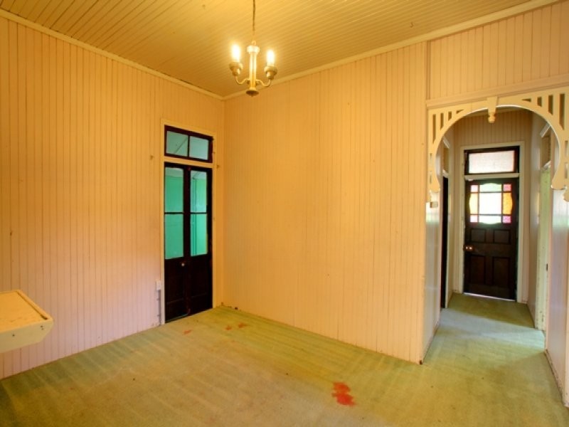 49 Woodford Street, One Mile QLD 4305